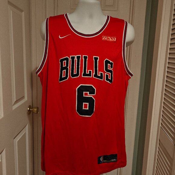 NIKE SWIMGMAN #6 ALEX CARUSO RED CHICAGO BULLS JERSEY SIZE 54 ZENNI - Picture 3 of 14